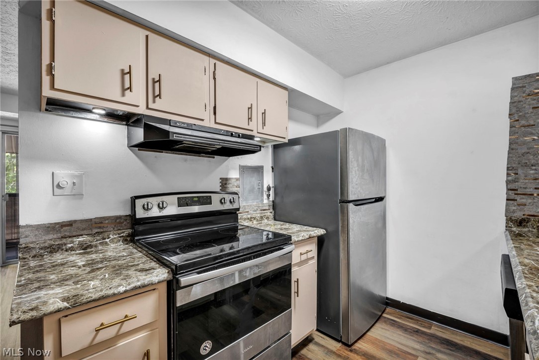 16430 Heather Lane Middleburg Heights OH 44130