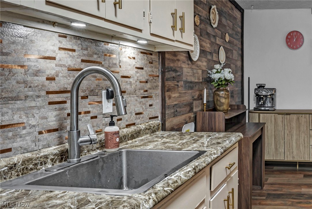 16430 Heather Lane Middleburg Heights OH 44130