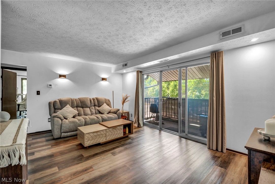 16430 Heather Lane Middleburg Heights OH 44130