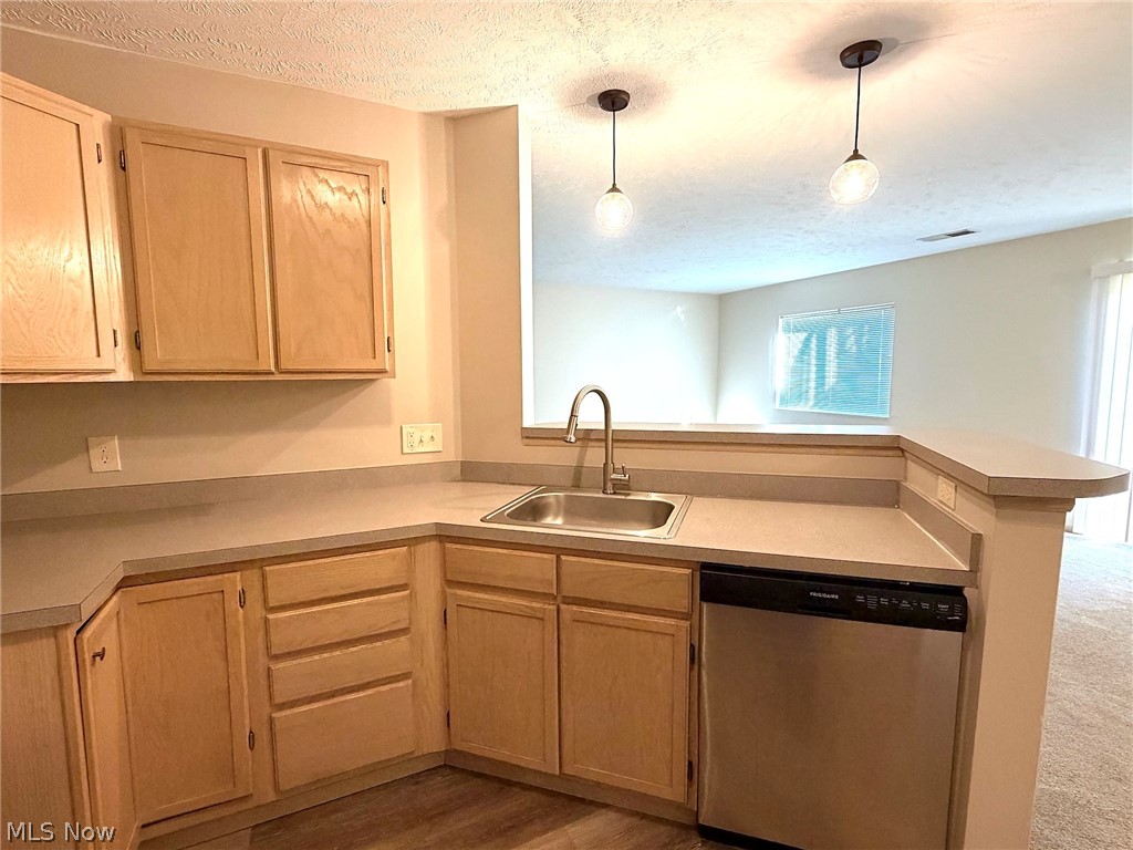 1432 Buckingham Gate Boulevard Cuyahoga Falls OH 44221