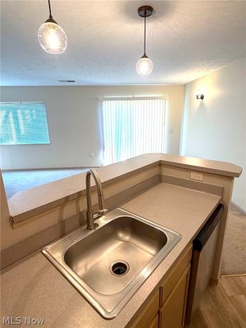 1432 Buckingham Gate Boulevard Cuyahoga Falls OH 44221