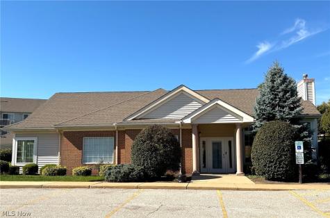 1432 Buckingham Gate Boulevard Cuyahoga Falls OH 44221