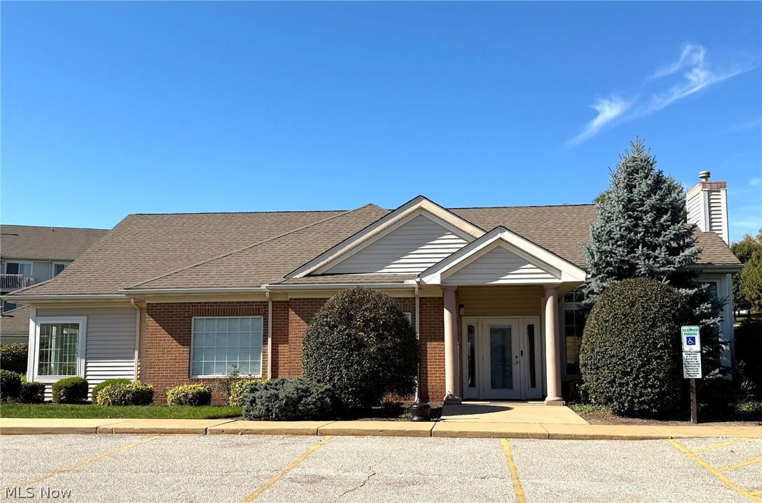 1432 Buckingham Gate Boulevard Cuyahoga Falls OH 44221