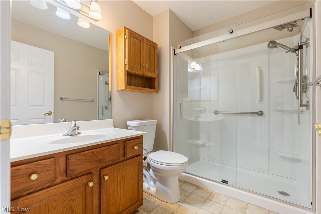 315 Abby Lane Hartville OH 44632