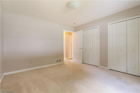315 Abby Lane Hartville OH 44632