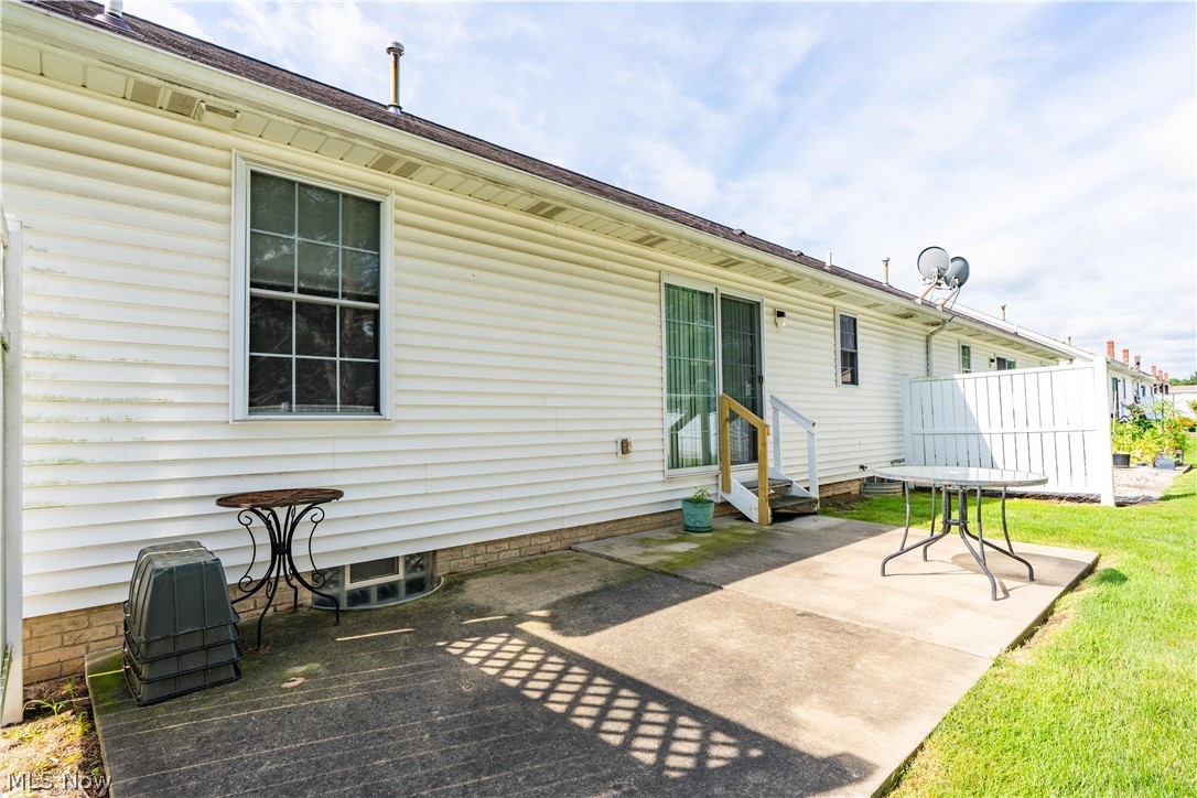 315 Abby Lane Hartville OH 44632