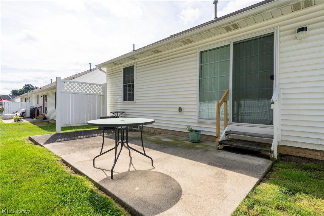 315 Abby Lane Hartville OH 44632