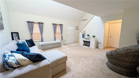 4865 Quarry Lane Richmond Heights OH 44143