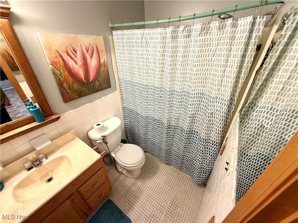 25735 Lorain Road North Olmsted OH 44070