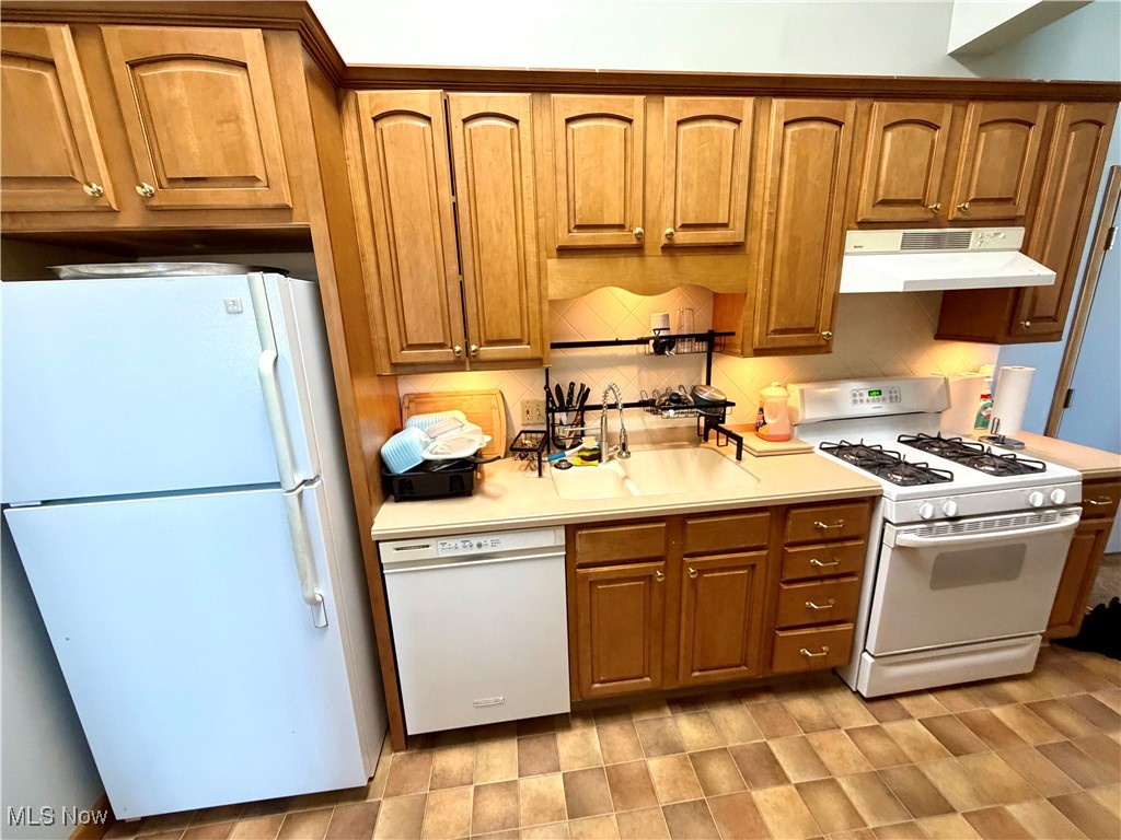 25735 Lorain Road North Olmsted OH 44070