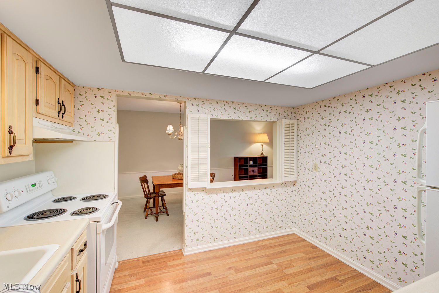 22701 Center Ridge Road Rocky River OH 44116