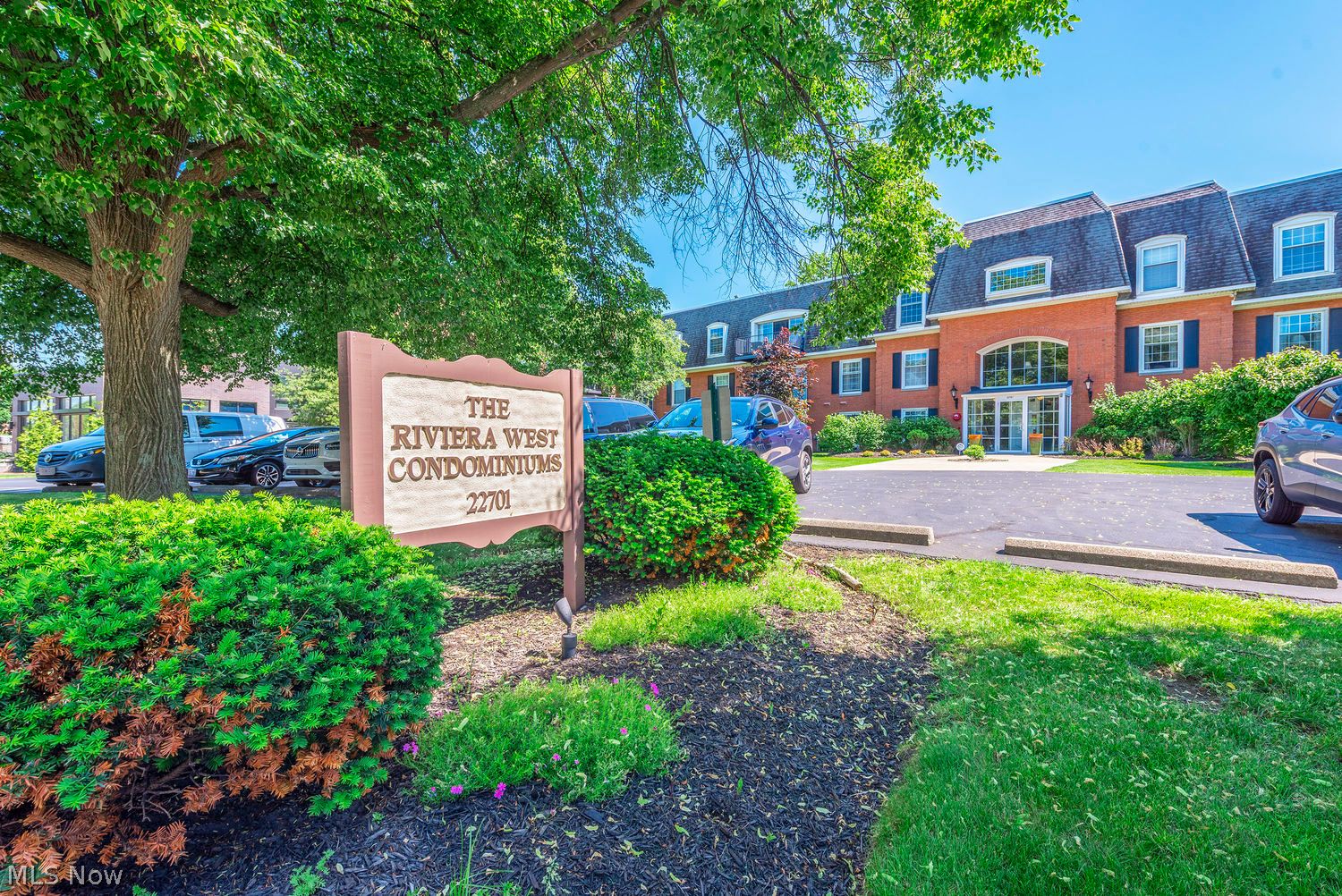 22701 Center Ridge Road Rocky River OH 44116