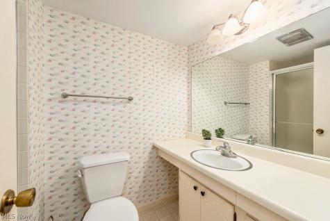 22701 Center Ridge Road Rocky River OH 44116