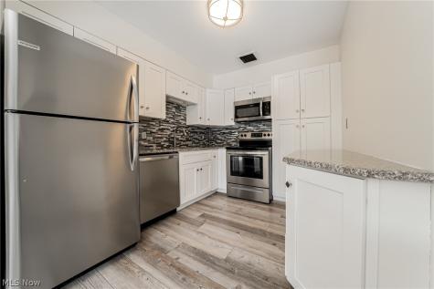 18501 Hilliard Boulevard Rocky River OH 44116