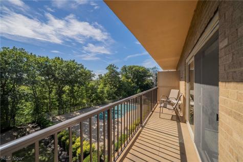 18501 Hilliard Boulevard Rocky River OH 44116