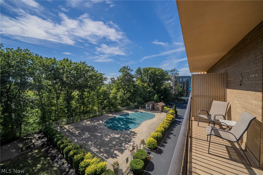 18501 Hilliard Boulevard Rocky River OH 44116