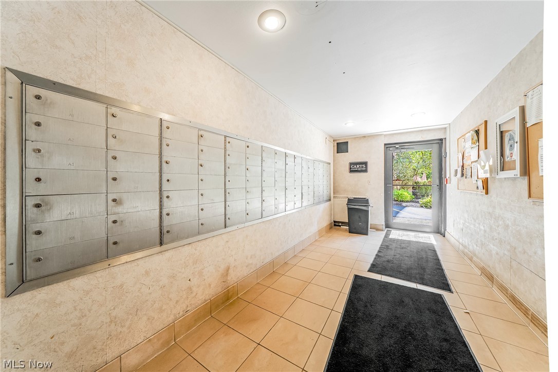 18501 Hilliard Boulevard Rocky River OH 44116