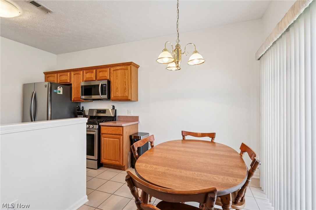 1437 N Yorkshire Drive Broadview Heights OH 44147