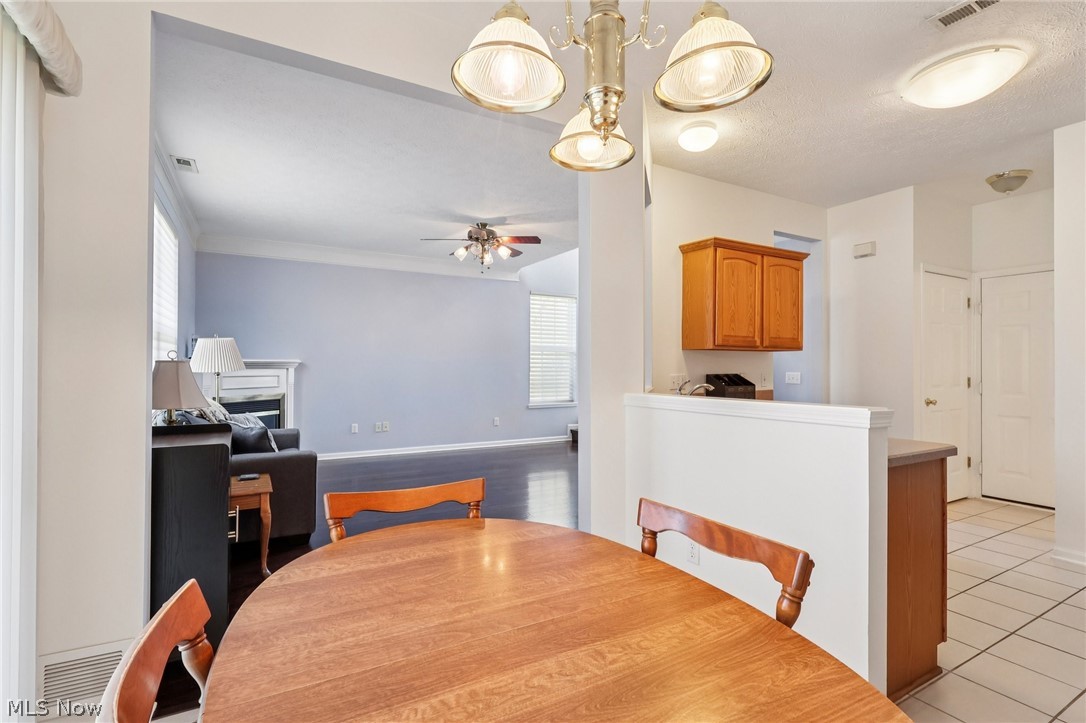 1437 N Yorkshire Drive Broadview Heights OH 44147