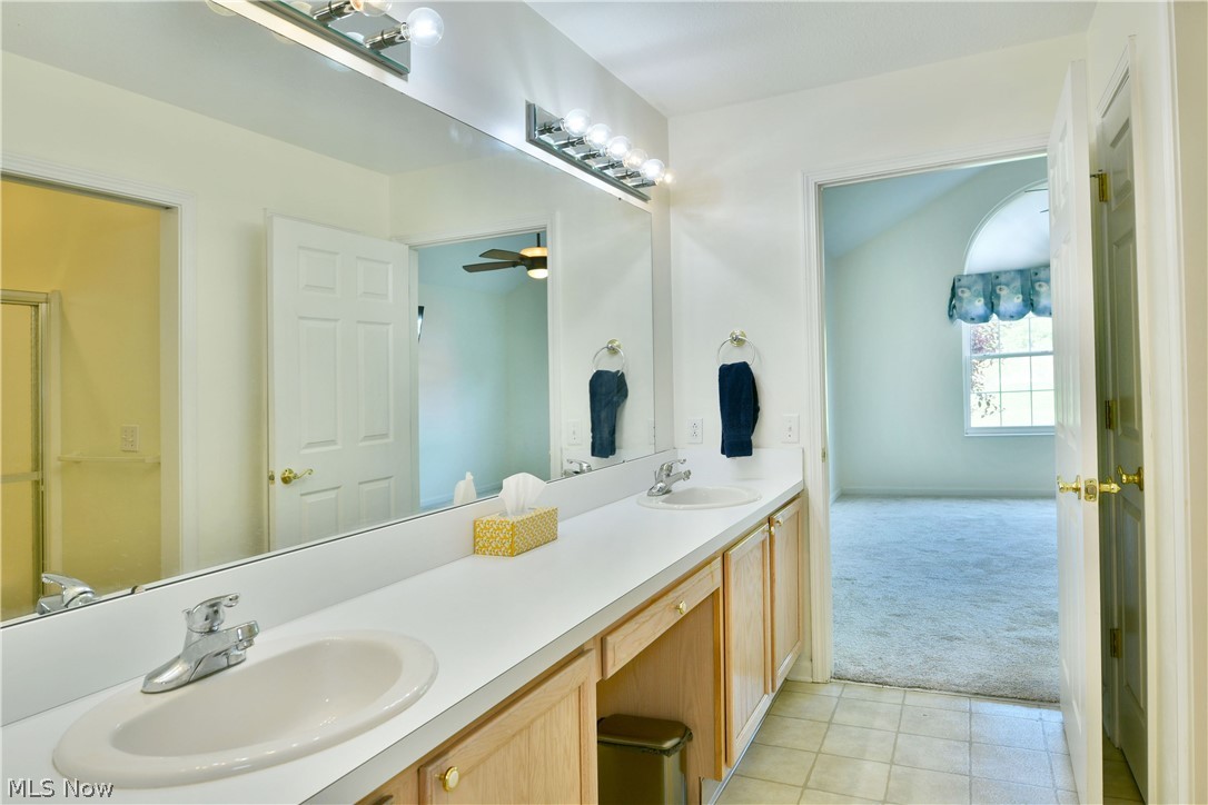 1103 Willow Brook Drive NE Warren OH 44483