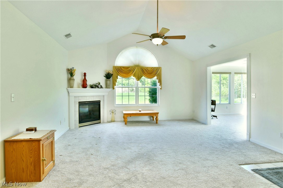 1103 Willow Brook Drive NE Warren OH 44483
