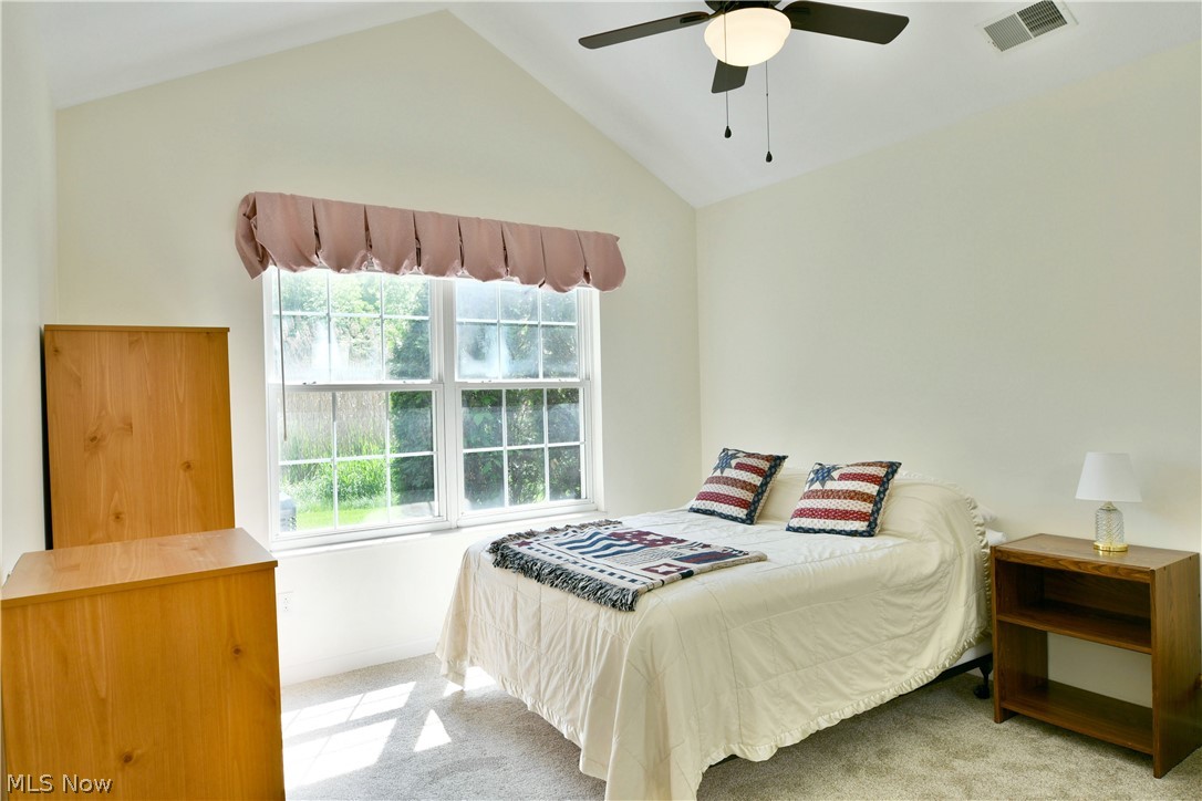 1103 Willow Brook Drive NE Warren OH 44483
