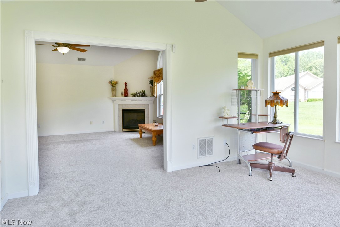 1103 Willow Brook Drive NE Warren OH 44483