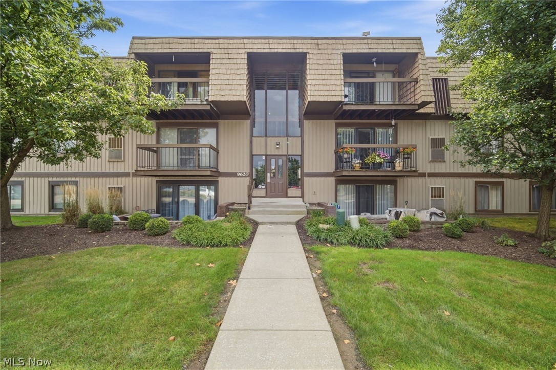 9620 Cove Drive North Royalton OH 44133
