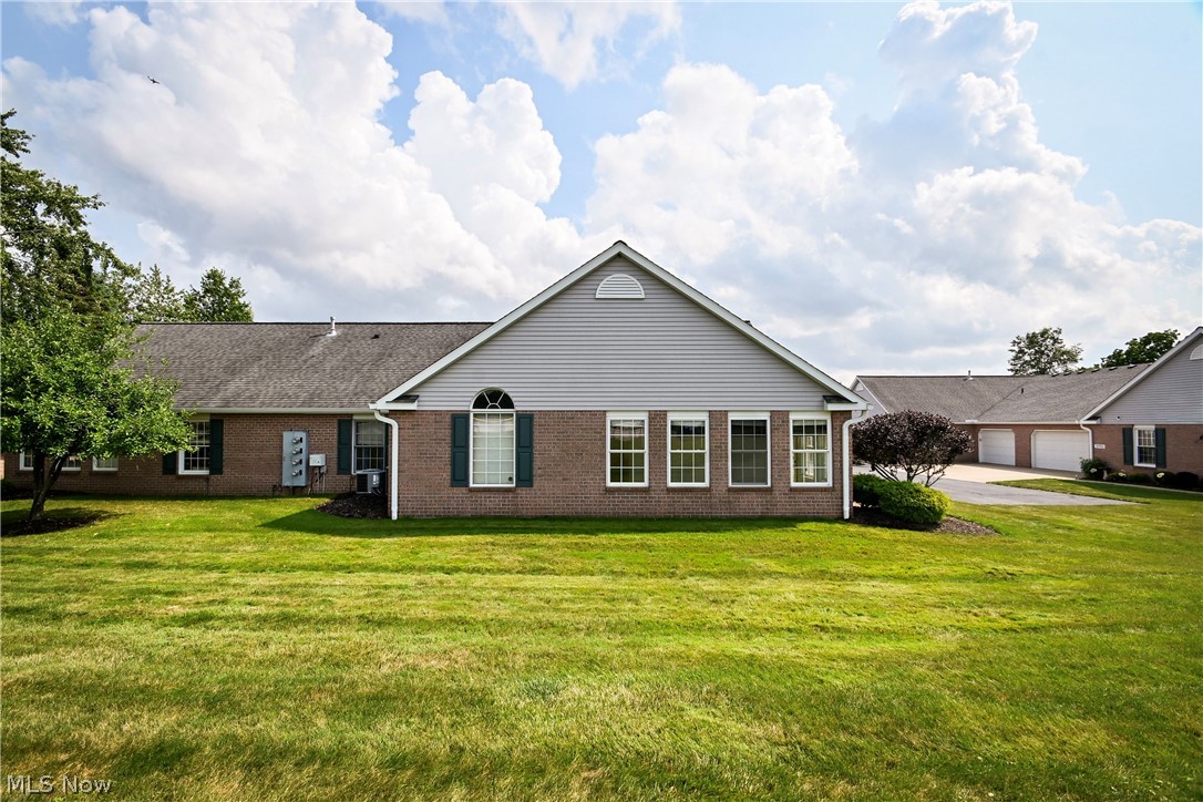 12782 Forsythia Avenue NW Uniontown OH 44685