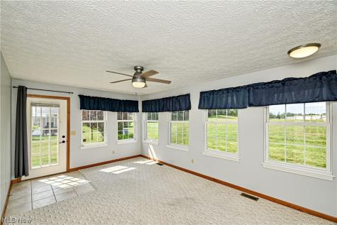 12782 Forsythia Avenue NW Uniontown OH 44685