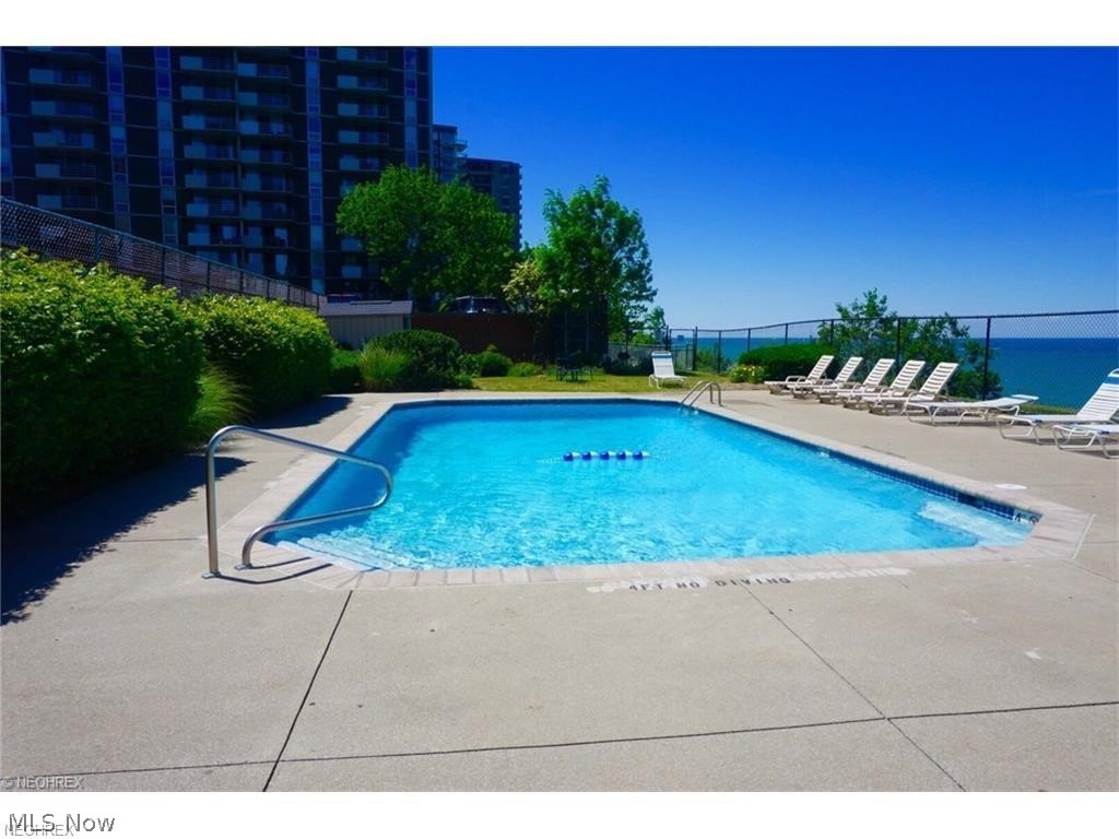 11850 Edgewater Drive Lakewood OH 44107