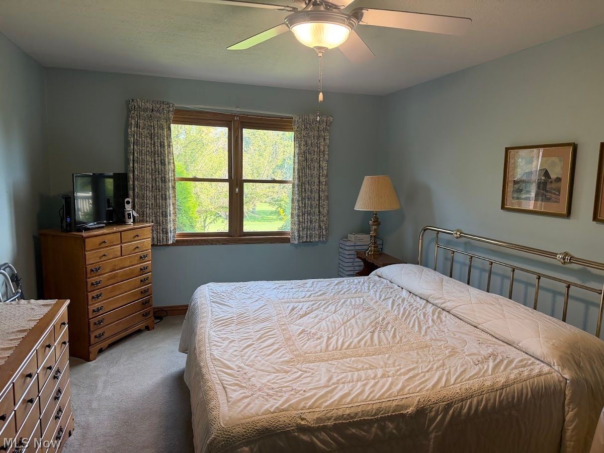 115 Oakmont Drive Dover OH 44622