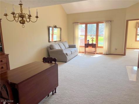 121 Oakley Green Drive Elyria OH 44035