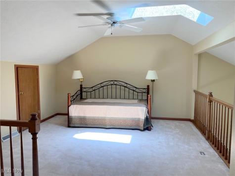 121 Oakley Green Drive Elyria OH 44035