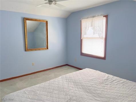 121 Oakley Green Drive Elyria OH 44035