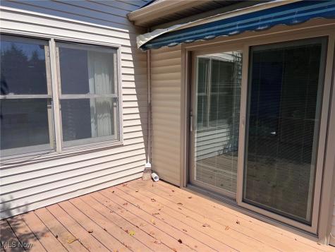 121 Oakley Green Drive Elyria OH 44035
