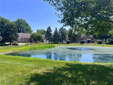 121 Oakley Green Drive Elyria OH 44035