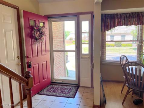 121 Oakley Green Drive Elyria OH 44035