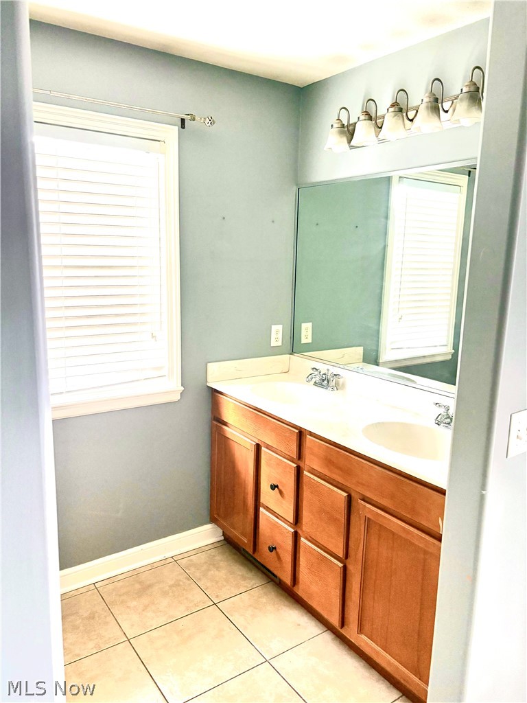 1805 E Western Reserve Road Poland OH 44514