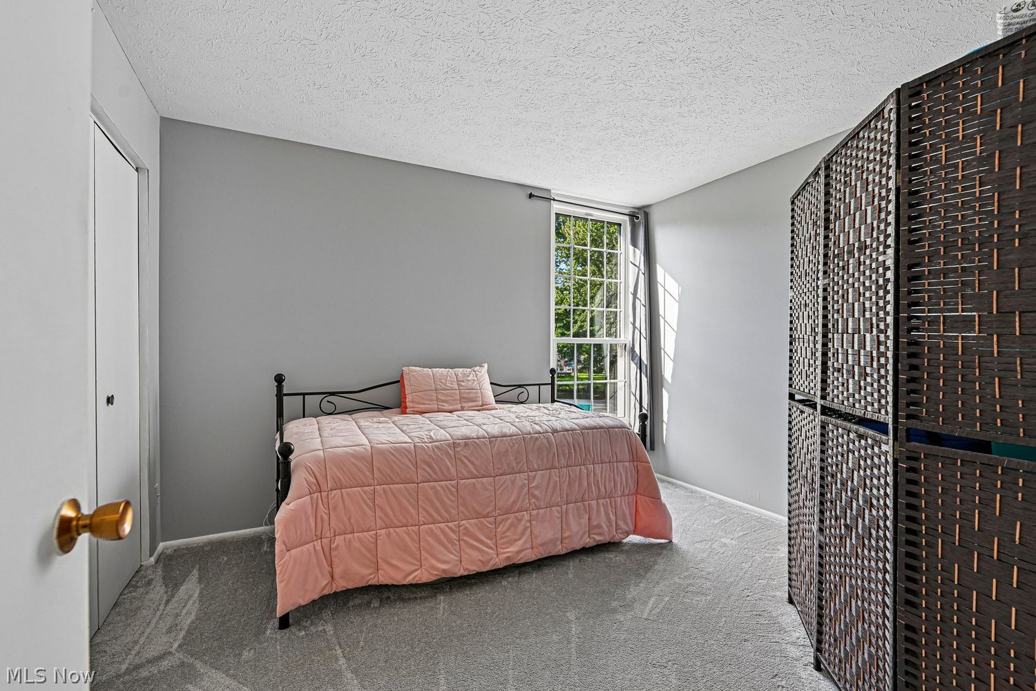 4187 Columbia Road North Olmsted OH 44070