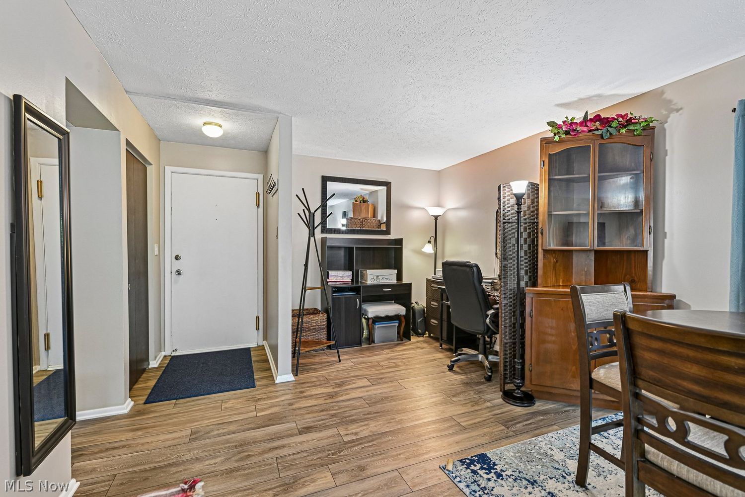 4187 Columbia Road North Olmsted OH 44070