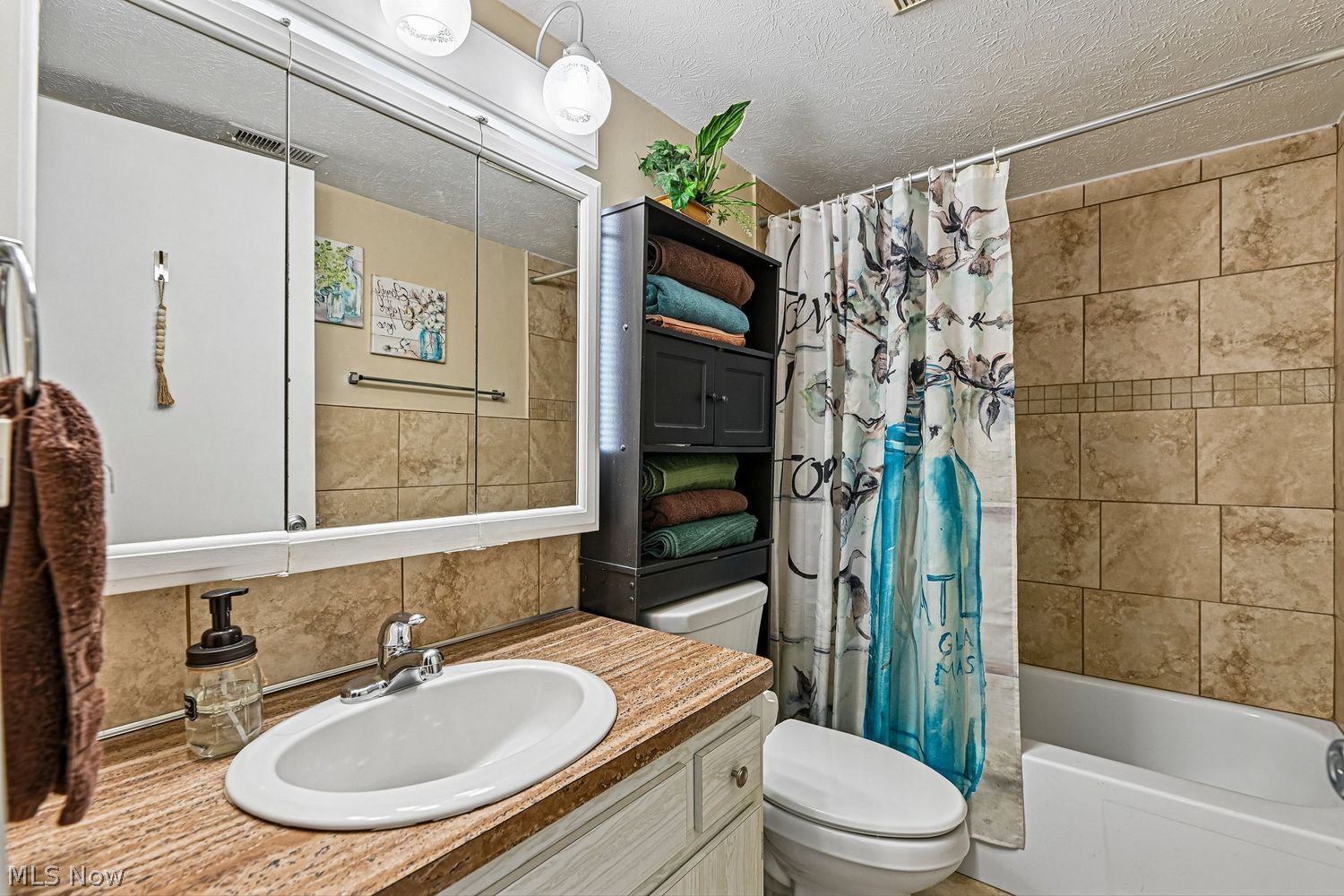 4187 Columbia Road North Olmsted OH 44070
