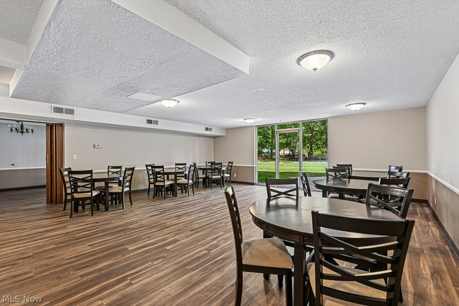 4187 Columbia Road North Olmsted OH 44070