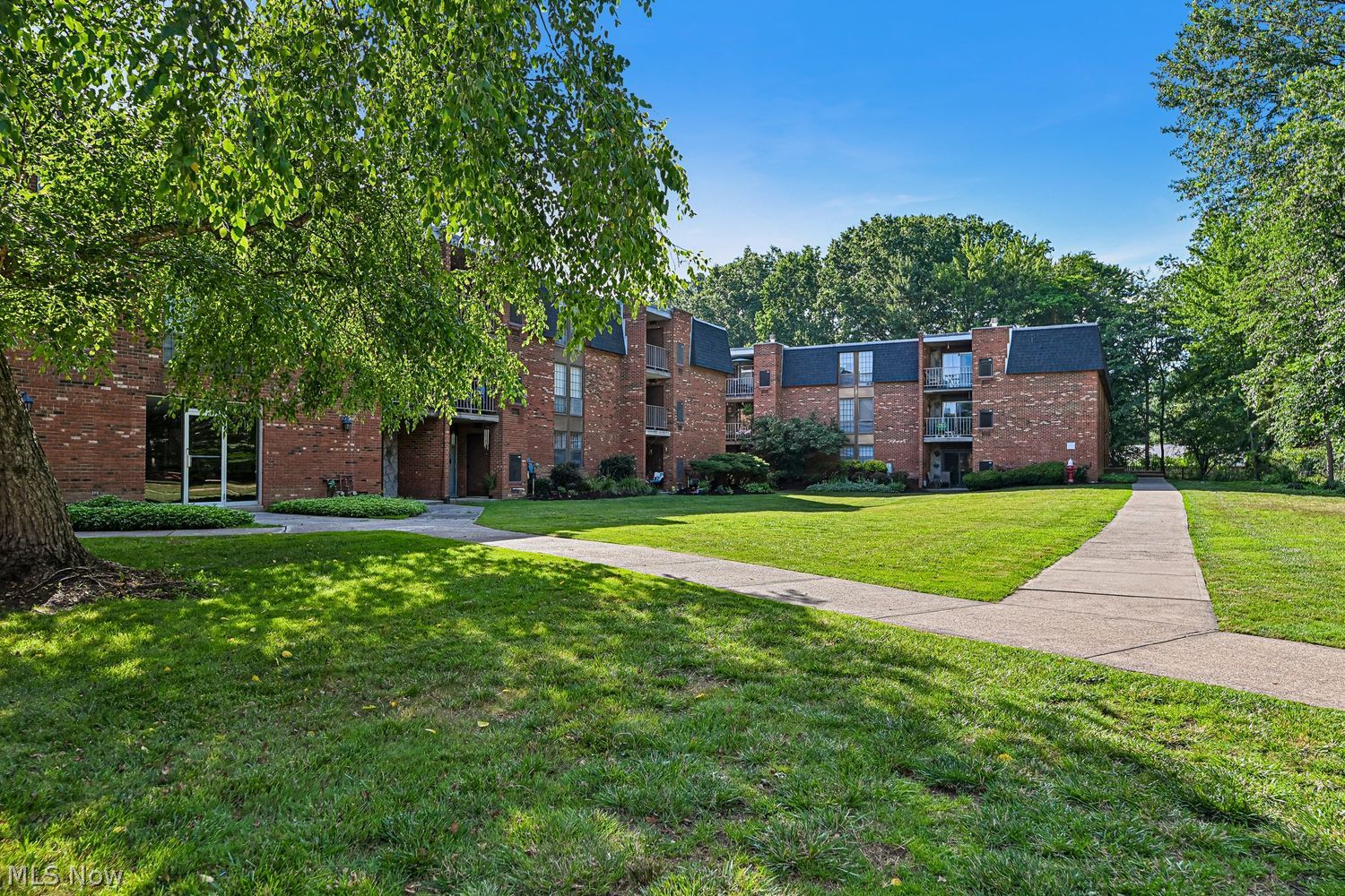 4187 Columbia Road North Olmsted OH 44070