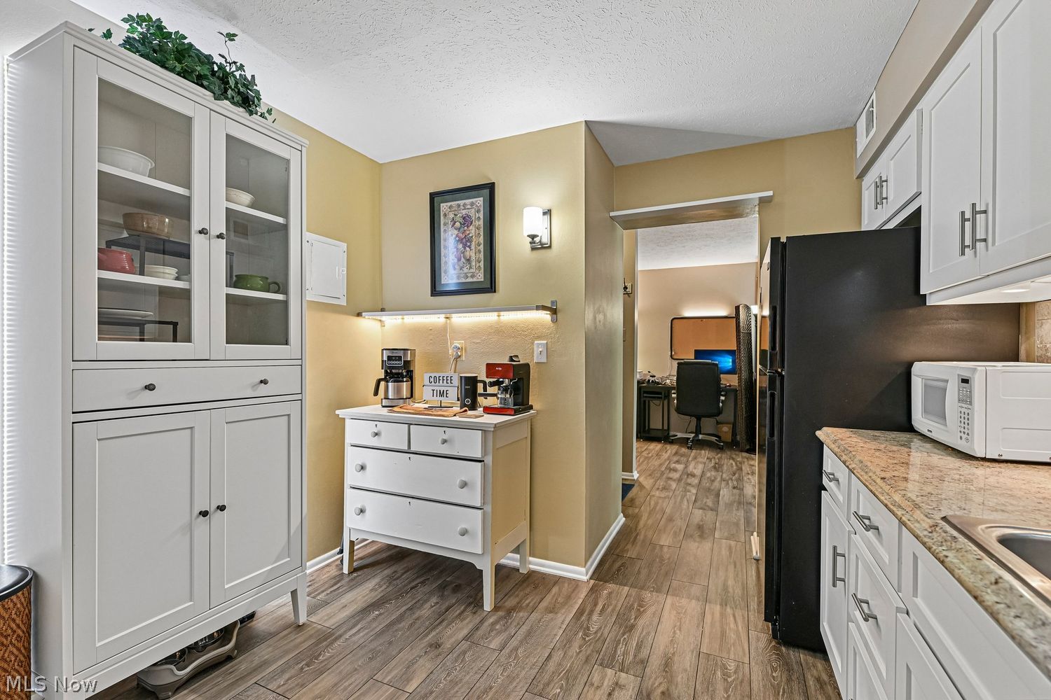 4187 Columbia Road North Olmsted OH 44070