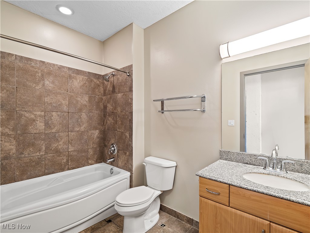 1104 Prospect Avenue E Cleveland OH 44115