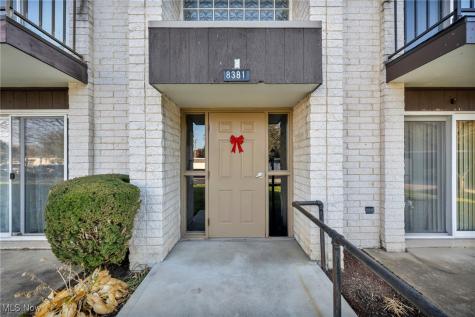 8381 N Akins Road North Royalton OH 44133