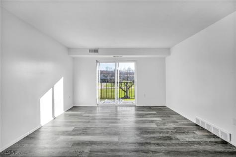8381 N Akins Road North Royalton OH 44133