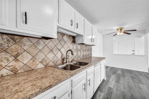 8381 N Akins Road North Royalton OH 44133
