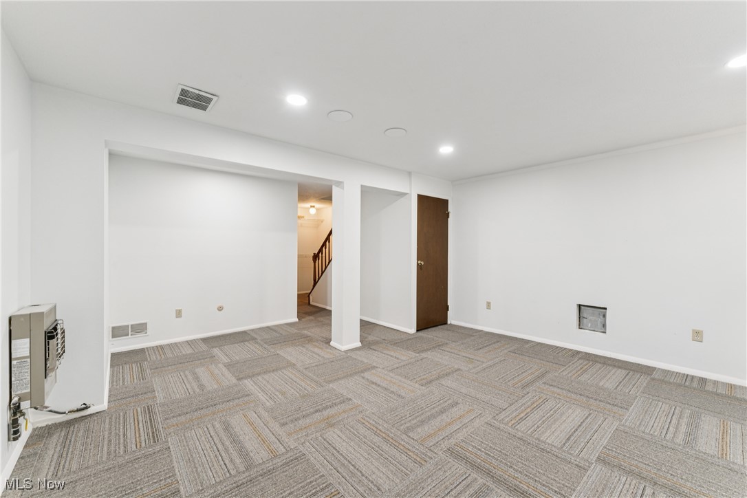 9618 E Idlewood Drive Twinsburg OH 44087